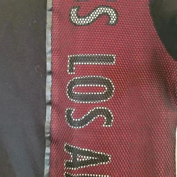 Guess Men's Black/Red Graphic Logo with Netting Short Sleeve - Picture 7 of 8